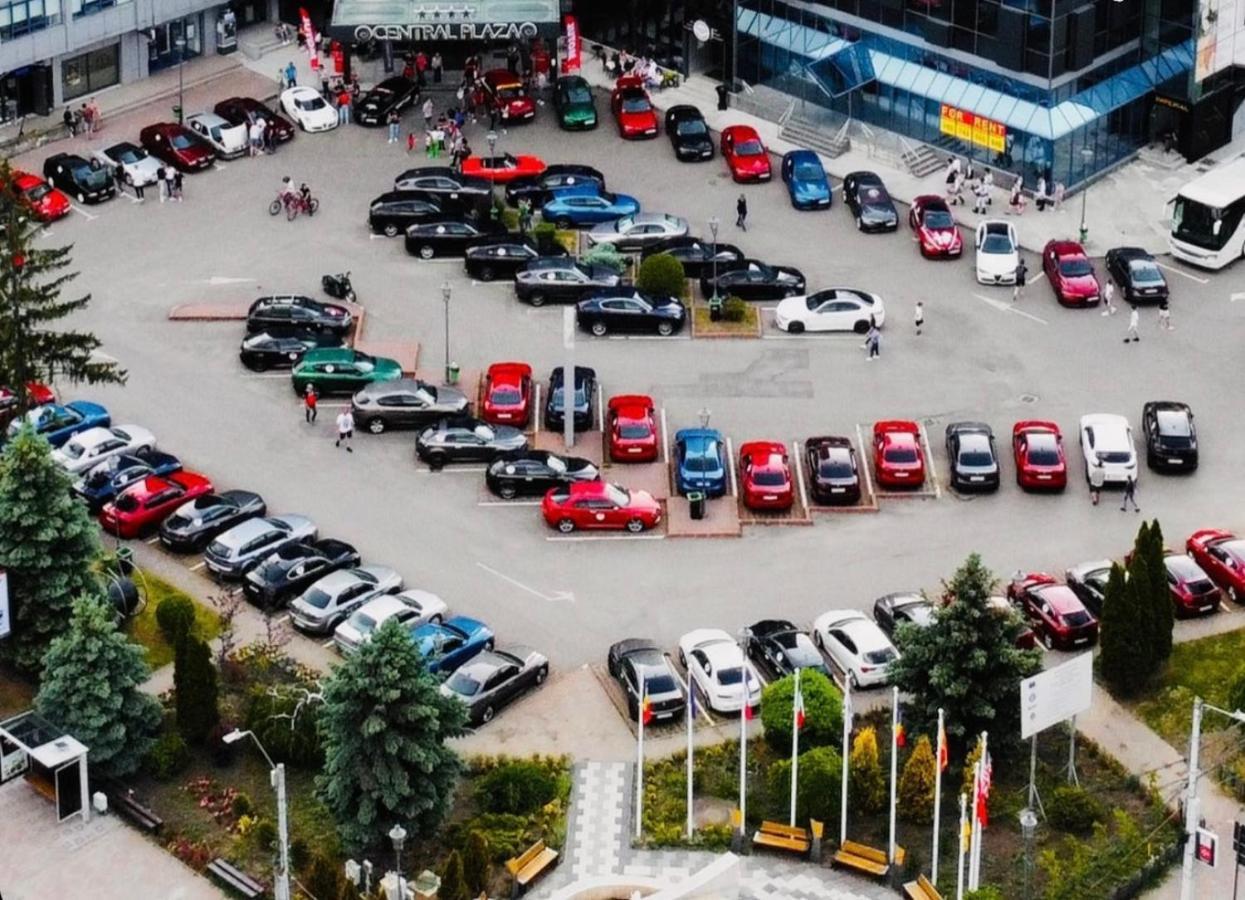 Petrodava One Piatra Neamţ Dış mekan fotoğraf